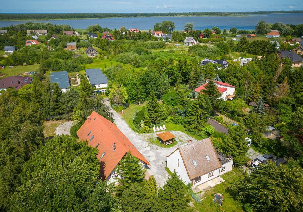 Apartamenty Stodola Jezierzany Esterno foto